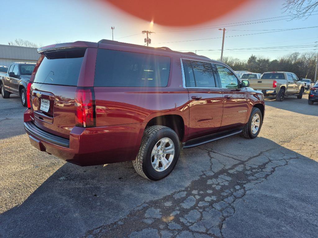 Used 2017 Chevrolet Suburban LT AWD/4WD image 6