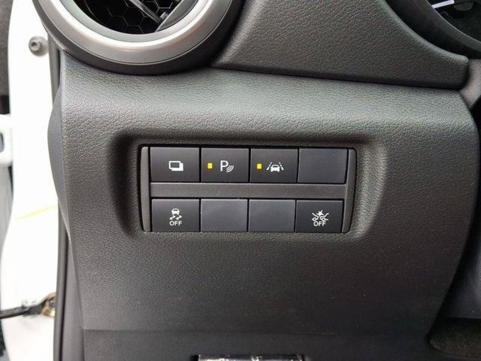 New 2025 Nissan Versa S w/ S Plus Package FWD image 15