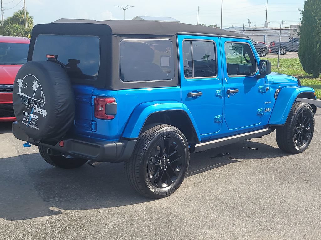Certified 2022 Jeep Wrangler Unlimited Sahara w/ Cold Weather Group AWD/4WD image 4