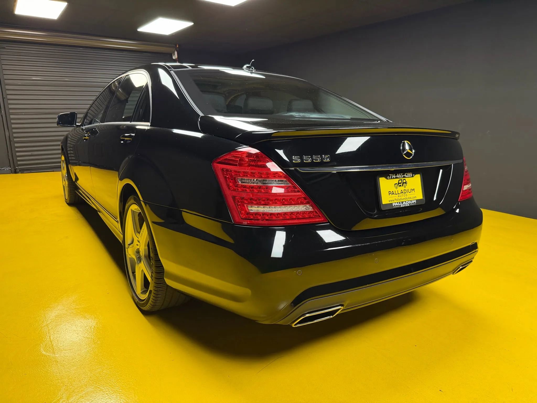 Used 2013 Mercedes-Benz S 550 w/ Sport Pkg Plus One image 4