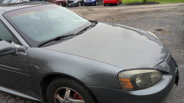 Used 2004 Pontiac Grand Prix GT2 w/ Leather Trim Pkg FWD image 4