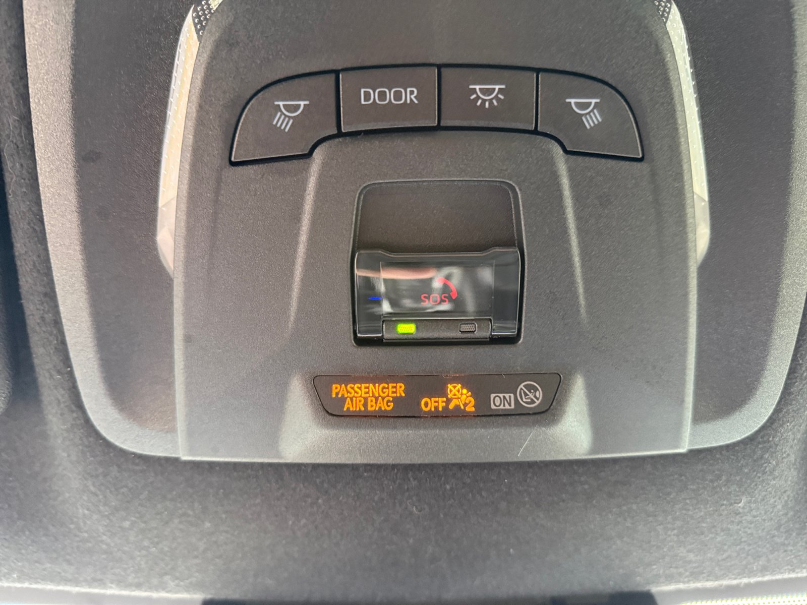 Used 2025 Toyota Corolla XSE FWD image 28