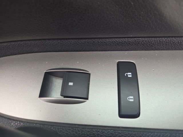 Used 2013 GMC Sierra 1500 SLE w/ Power Tech Package image 37