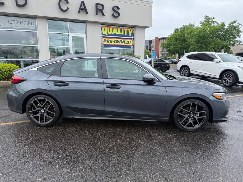 Used 2024 Honda Civic Sport Touring image 2