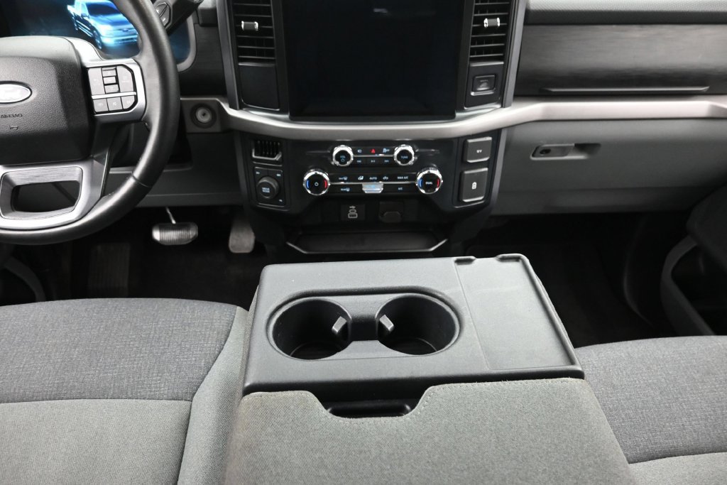 Used 2025 Ford F150 XLT w/ Equipment Group 301A Standard AWD/4WD image 15
