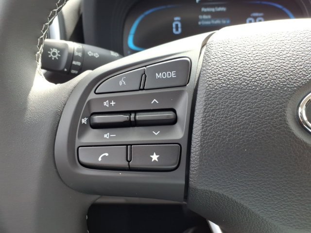 New 2026 Hyundai Venue SEL FWD image 26