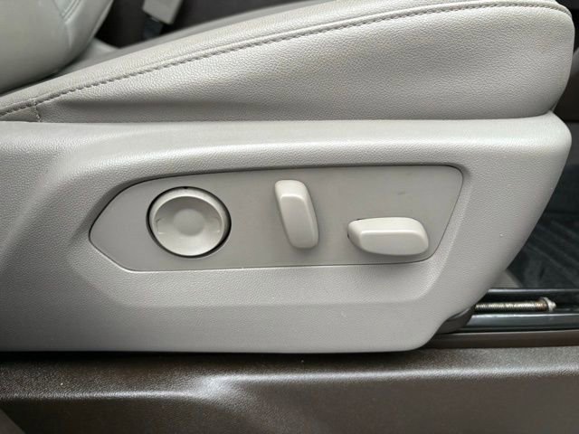 Used 2024 Chevrolet Silverado 2500 LTZ w/ LTZ Plus Package image 30