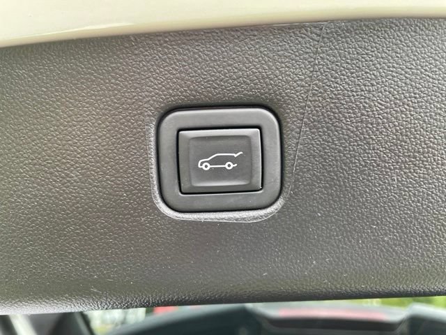 Used 2024 Chevrolet Blazer RS w/ Driver Confidence II Package AWD/4WD image 8
