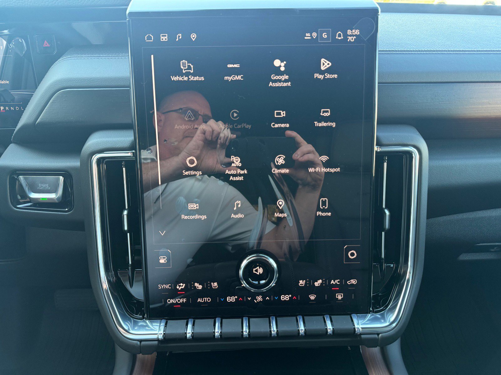 New 2026 GMC Yukon Denali w/ Advanced Technology Package image 27