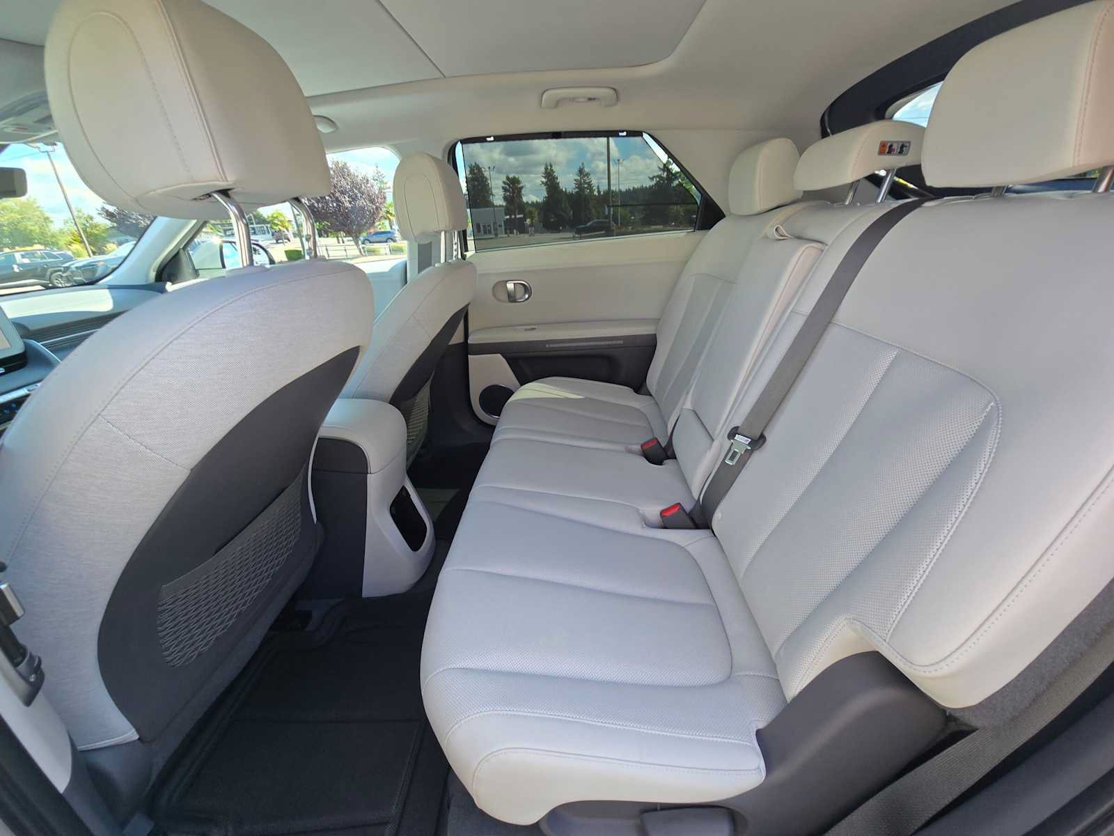 Used 2024 Hyundai Ioniq 5 Limited RWD image 16