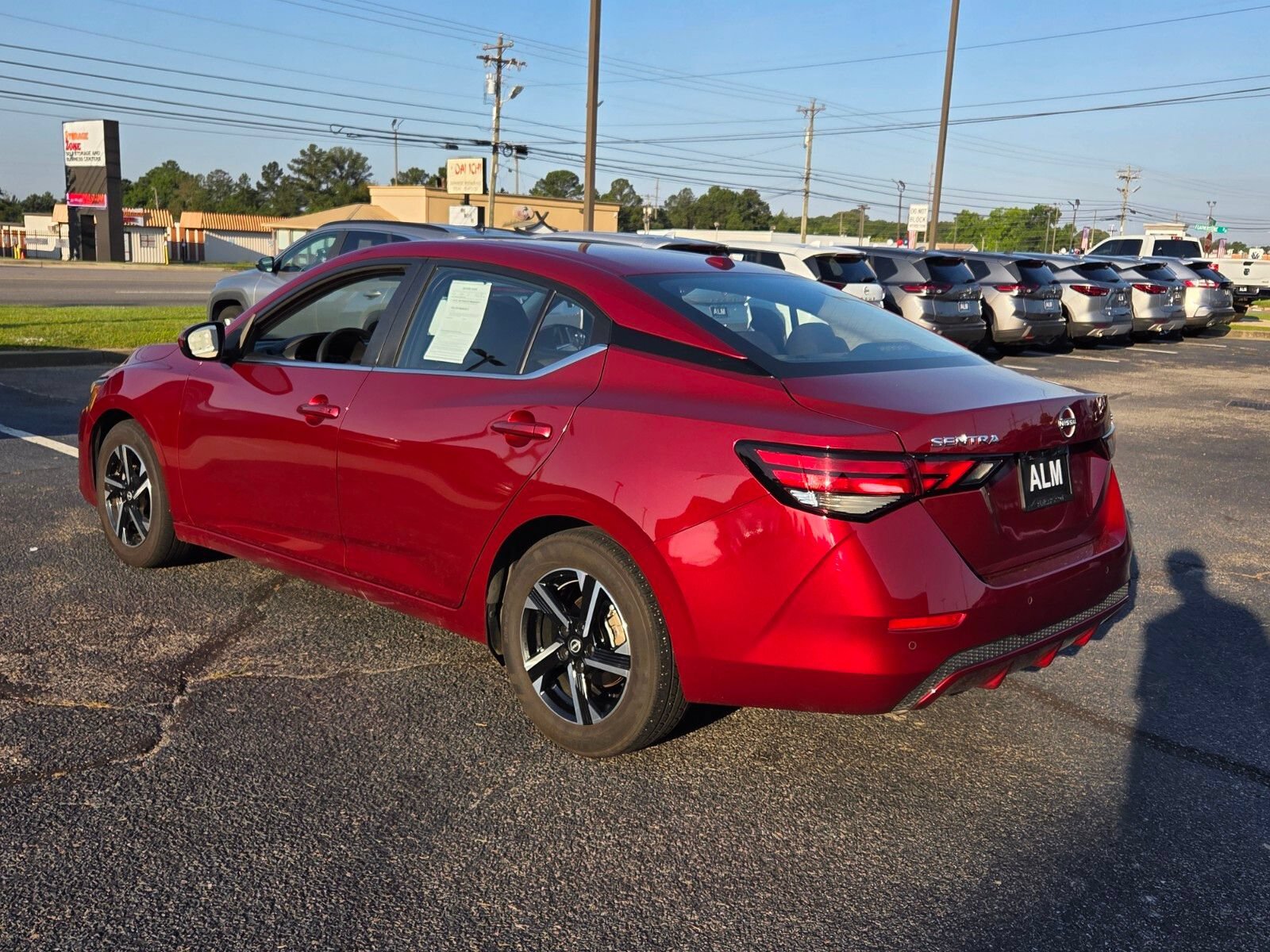 Used 2024 Nissan Sentra SV FWD image 9