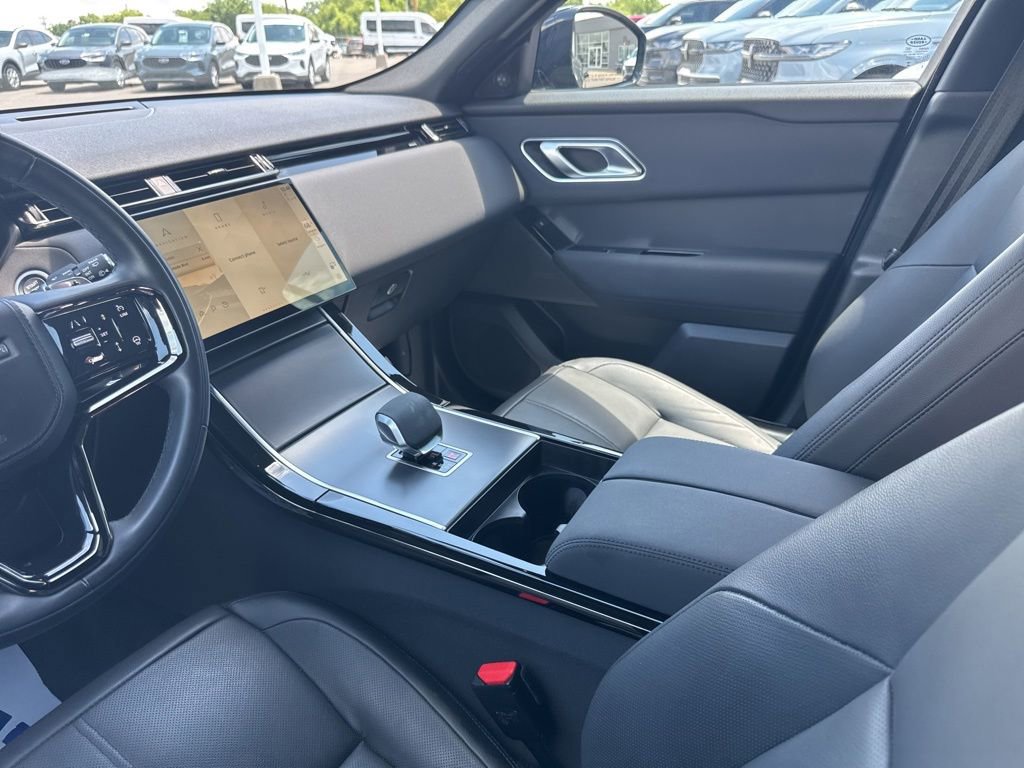 Used 2024 Land Rover Range Rover Velar Dynamic SE AWD/4WD image 24