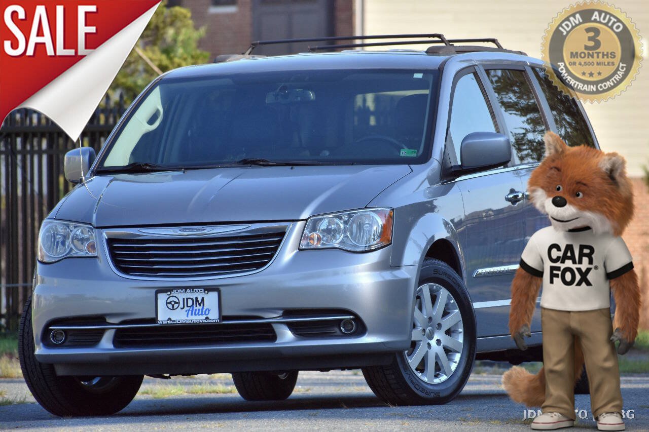 Used 2015 Chrysler Town & Country Touring