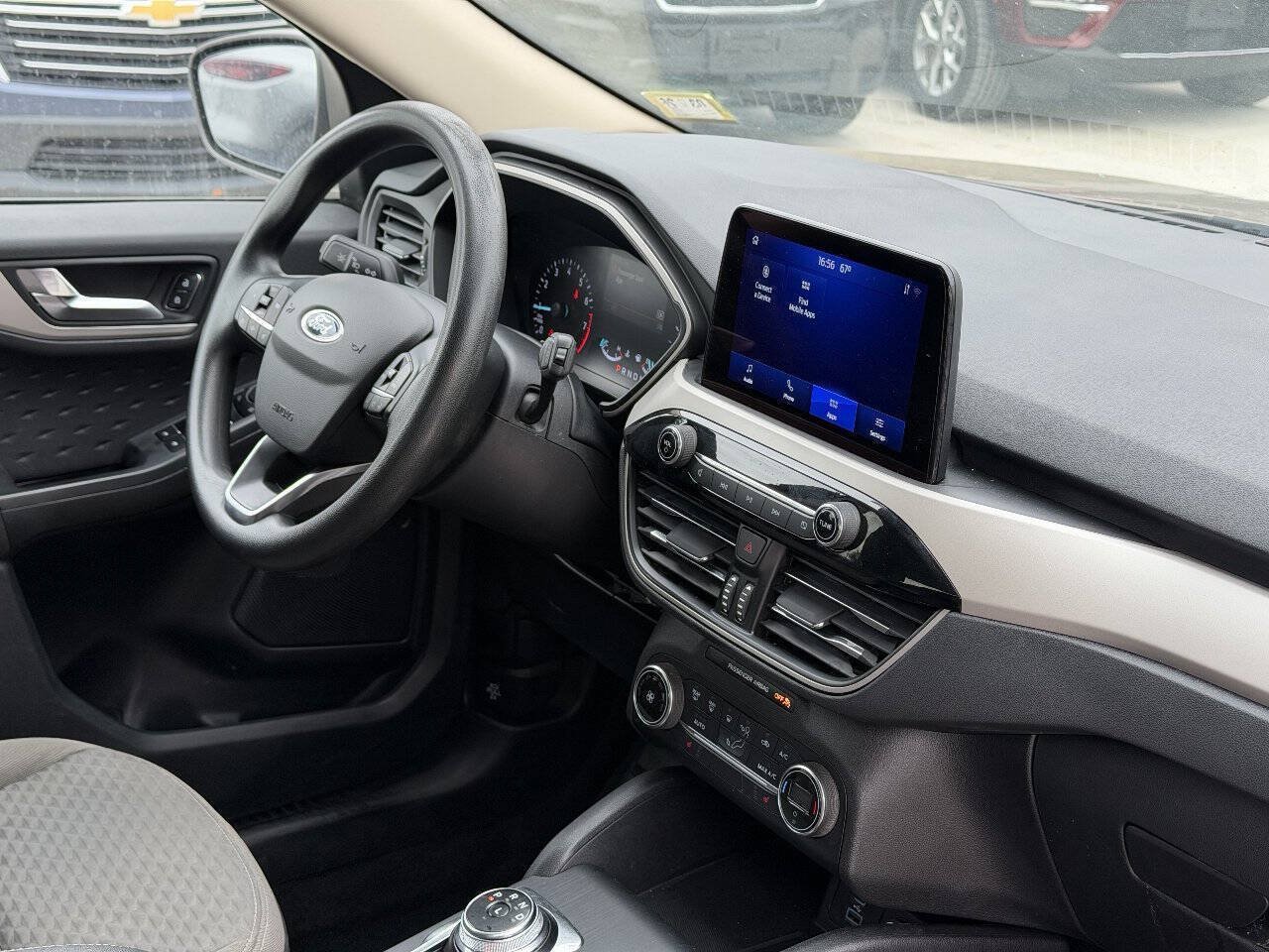 Used 2020 Ford Escape SE AWD/4WD image 7