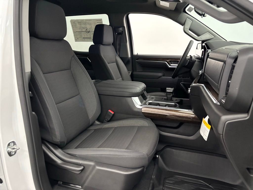 New 2026 GMC Sierra 1500 Elevation image 32