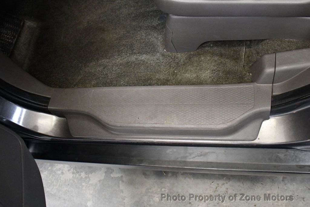 Used 2015 Honda Odyssey EX image 8