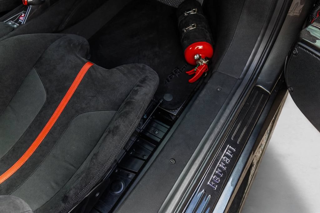 Certified 2019 Ferrari 488 Pista Coupe RWD image 54