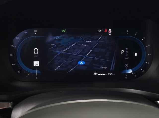 Certified 2025 Volvo V60 B5 Cross Country Plus image 21