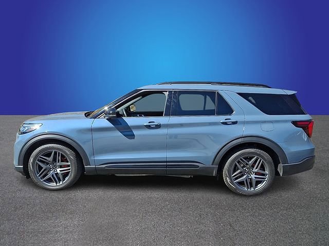 Used 2025 Ford Explorer ST AWD/4WD image 7