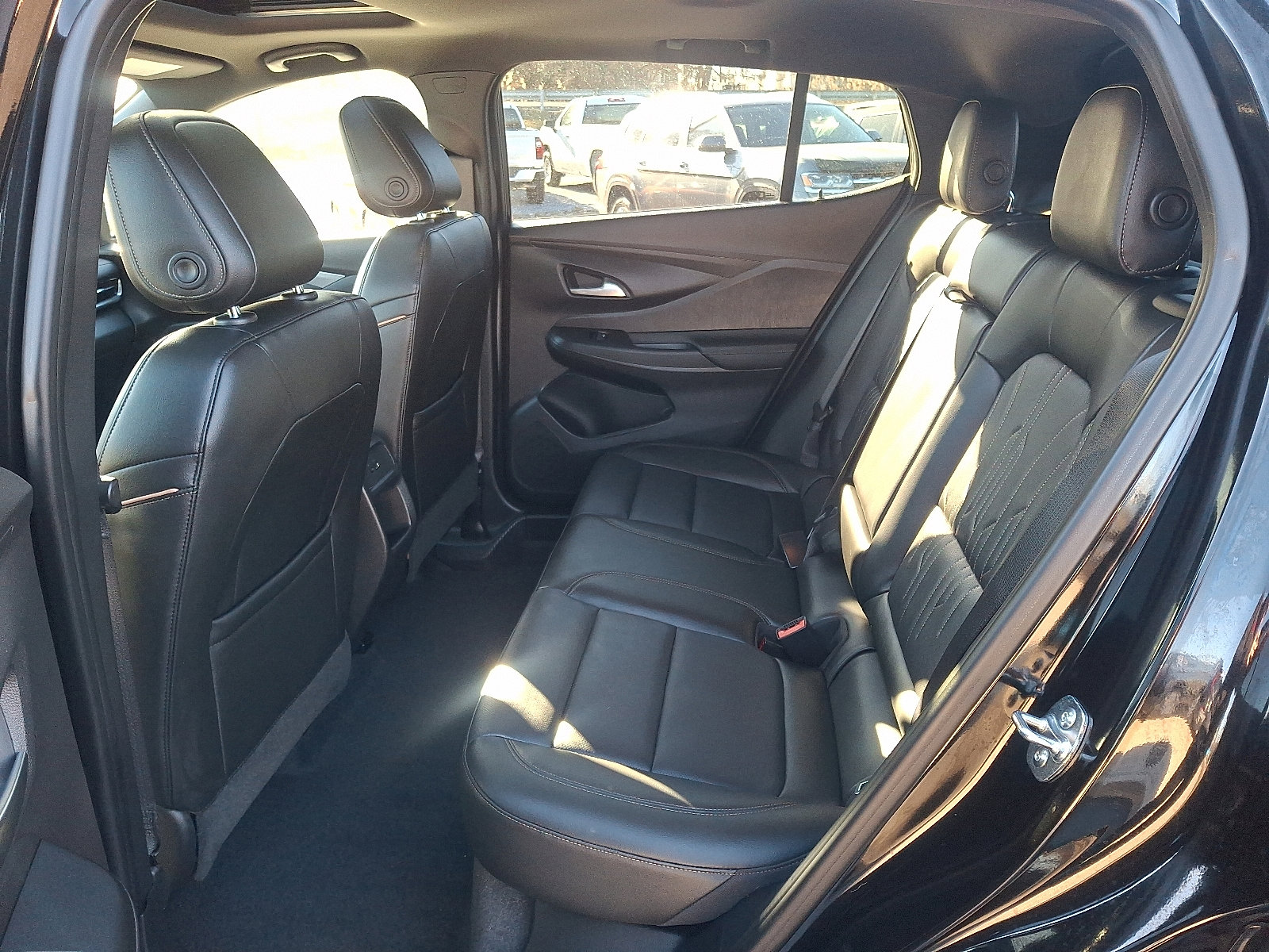 Used 2025 Buick Envista Avenir image 10