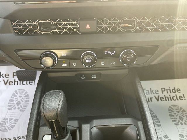 Certified 2023 Honda Accord LX image 19