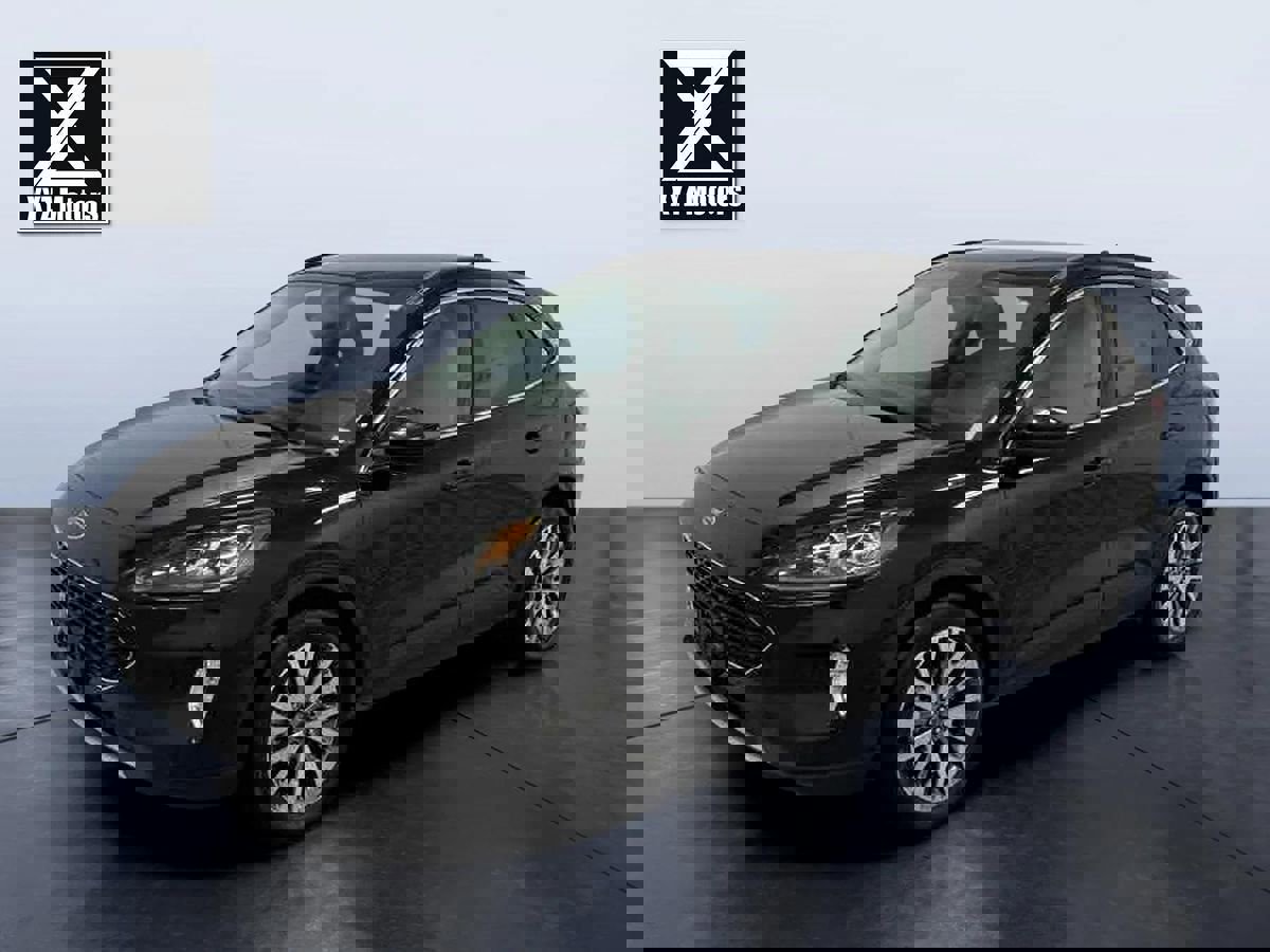 Used 2022 Ford Escape Titanium