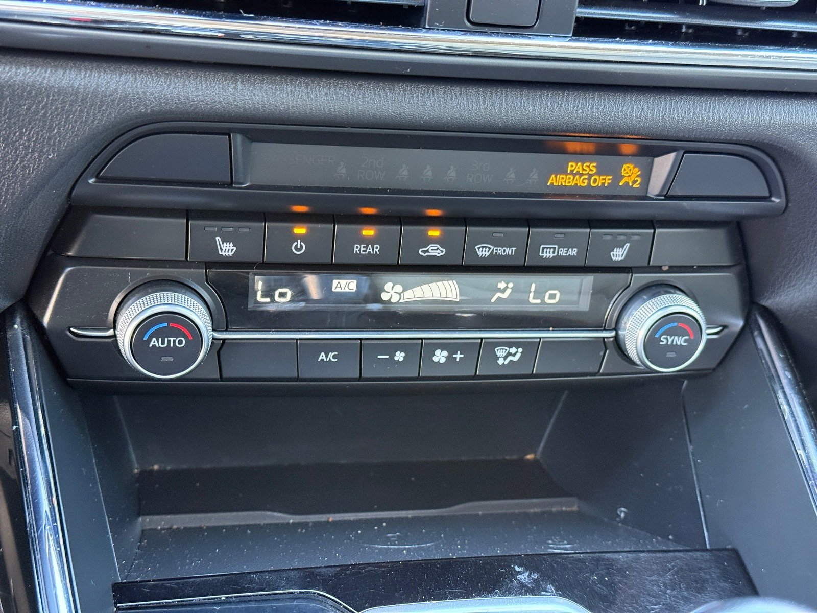 Used 2023 MAZDA CX-9 Touring image 18