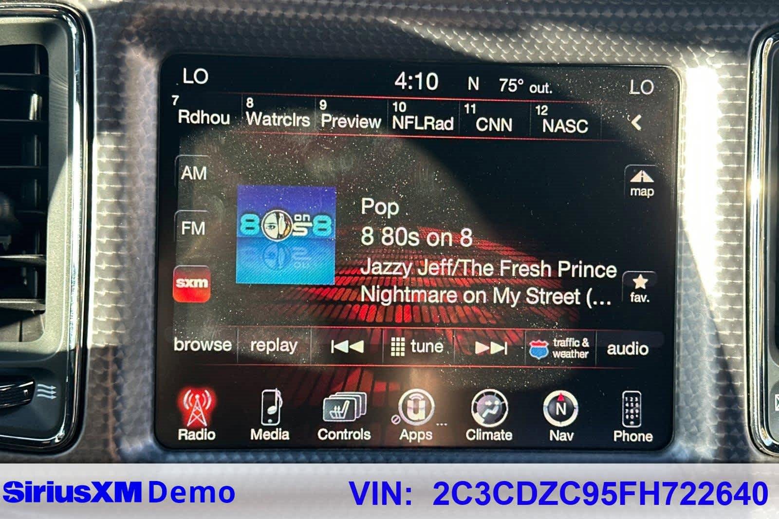 Used 2015 Dodge Challenger SRT Hellcat image 28