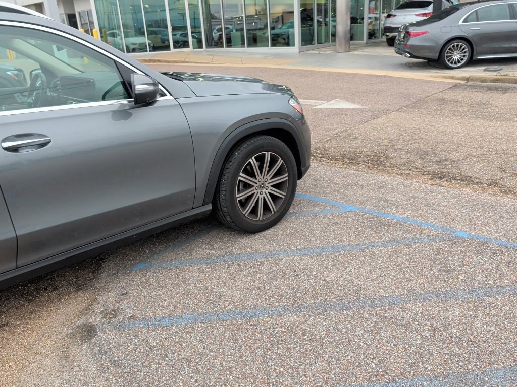 Certified 2025 Mercedes-Benz GLE 350 4MATIC image 12