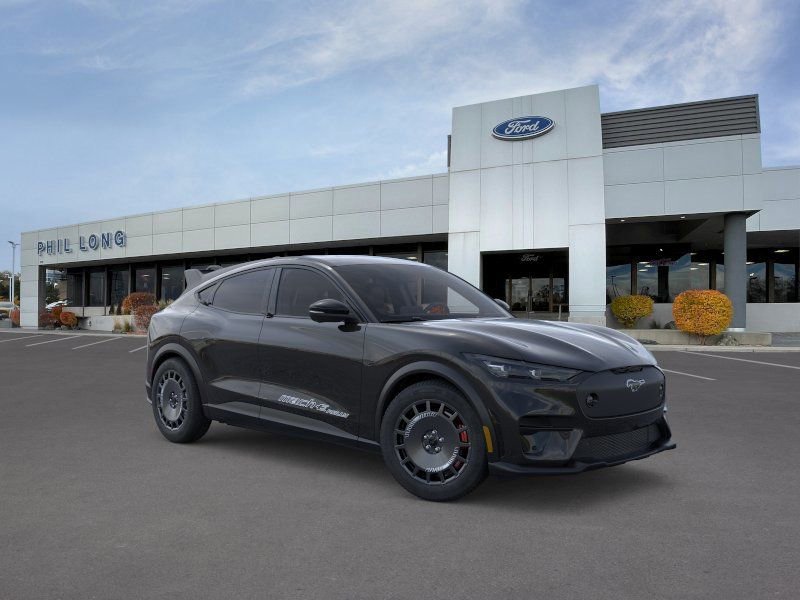 New 2026 Ford Mustang Mach-E GT AWD/4WD image 7