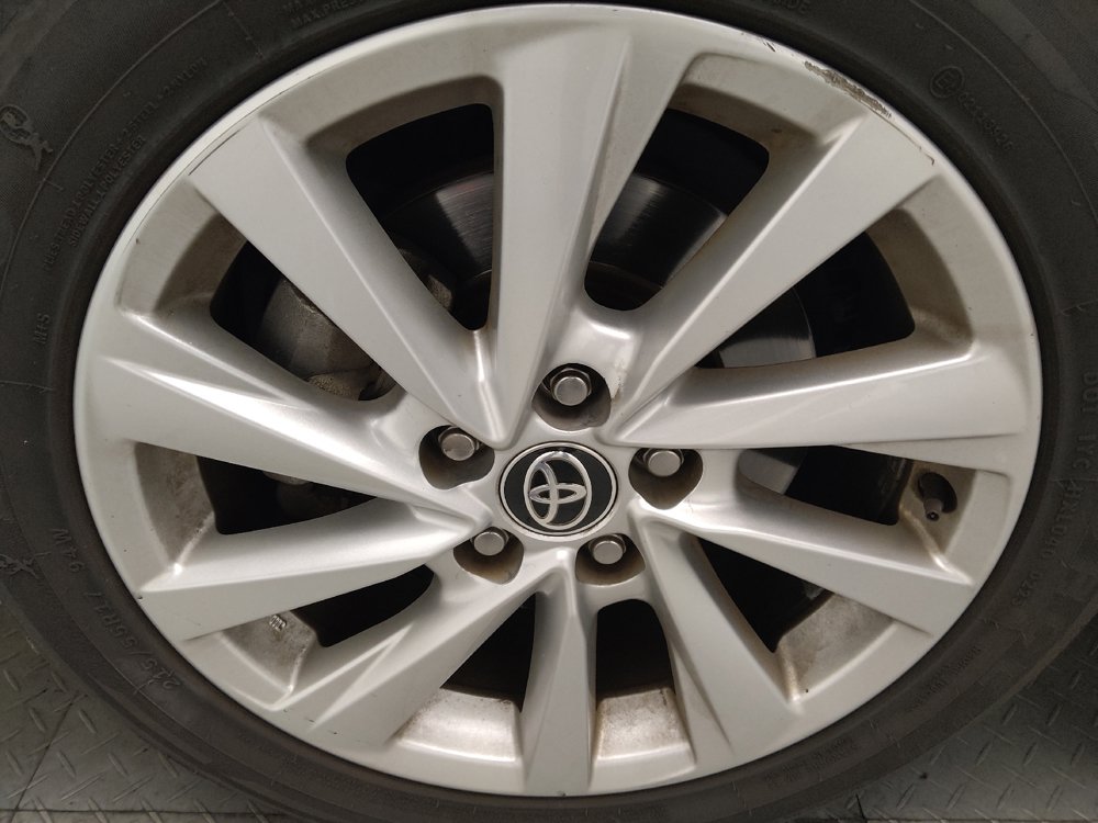 Used 2023 Toyota Camry LE FWD image 31