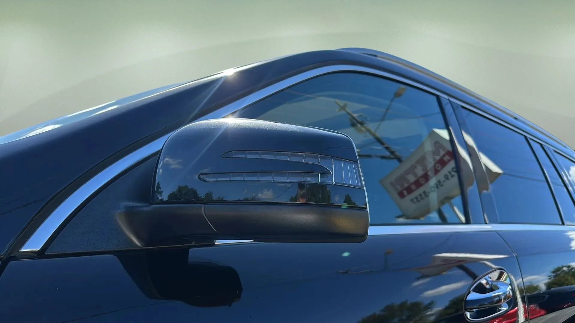 Used 2017 Mercedes-Benz GLS 450 4MATIC image 21