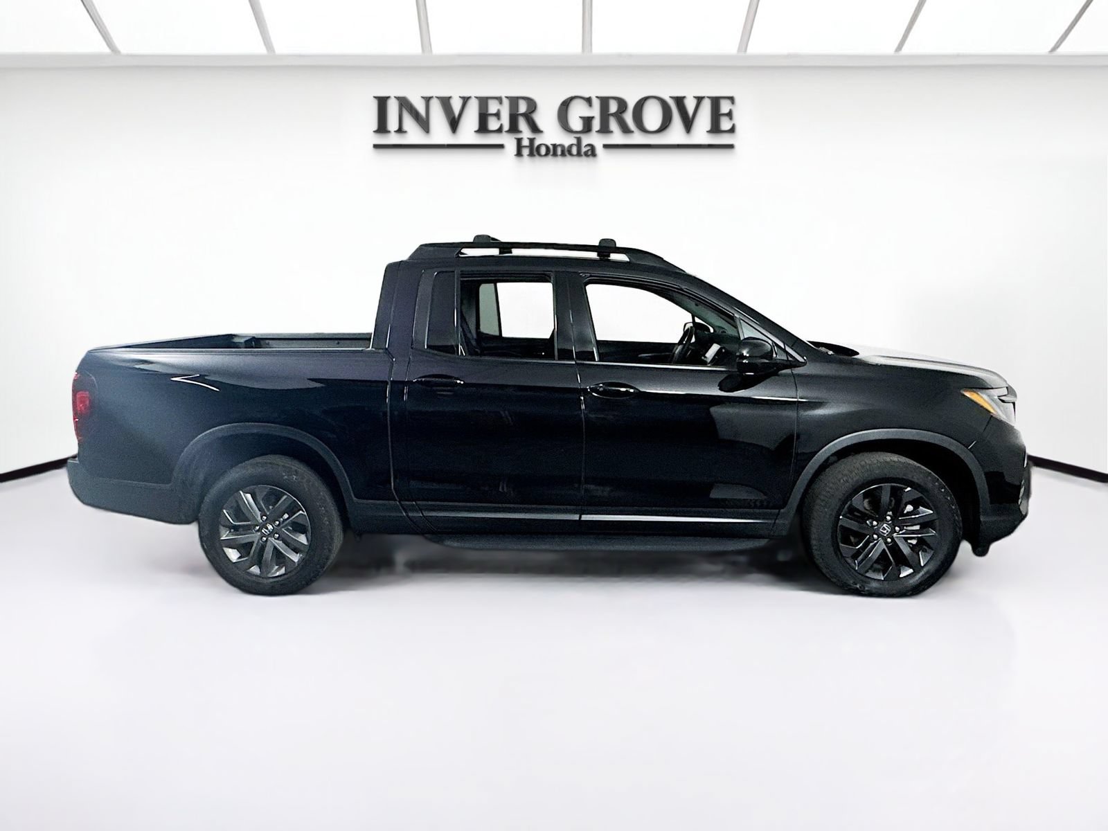 Used 2023 Honda Ridgeline Sport image 4