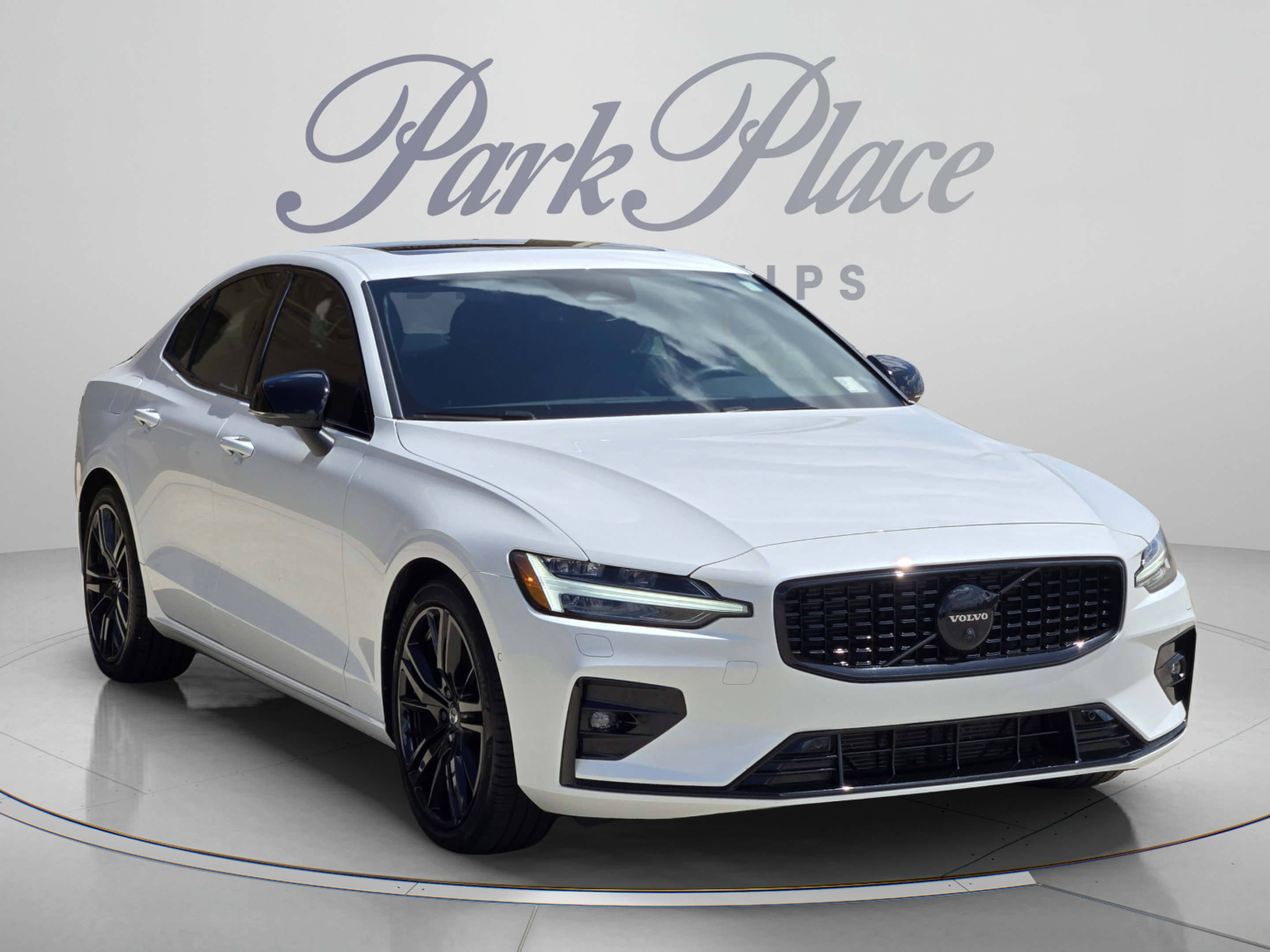 Certified 2023 Volvo S60 B5 Plus w/ Climate Package AWD/4WD image 8