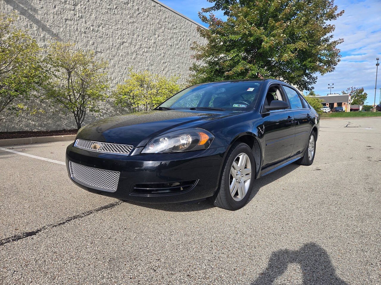Used 2012 Chevrolet Impala LT w/ LT Sunroof Package FWD image 6