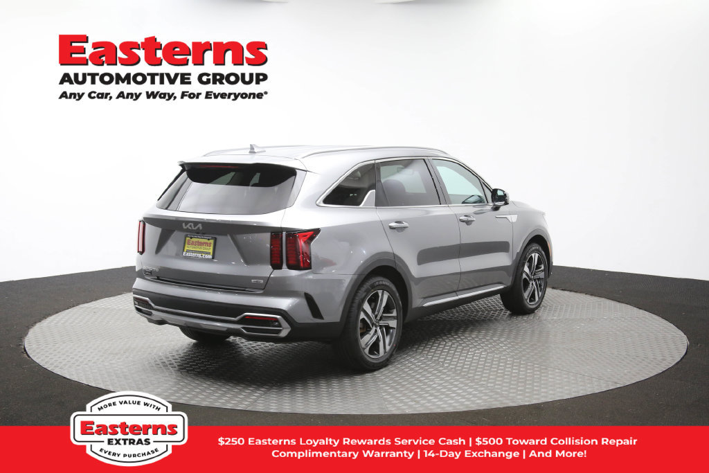 Used 2023 Kia Sorento EX AWD/4WD image 41
