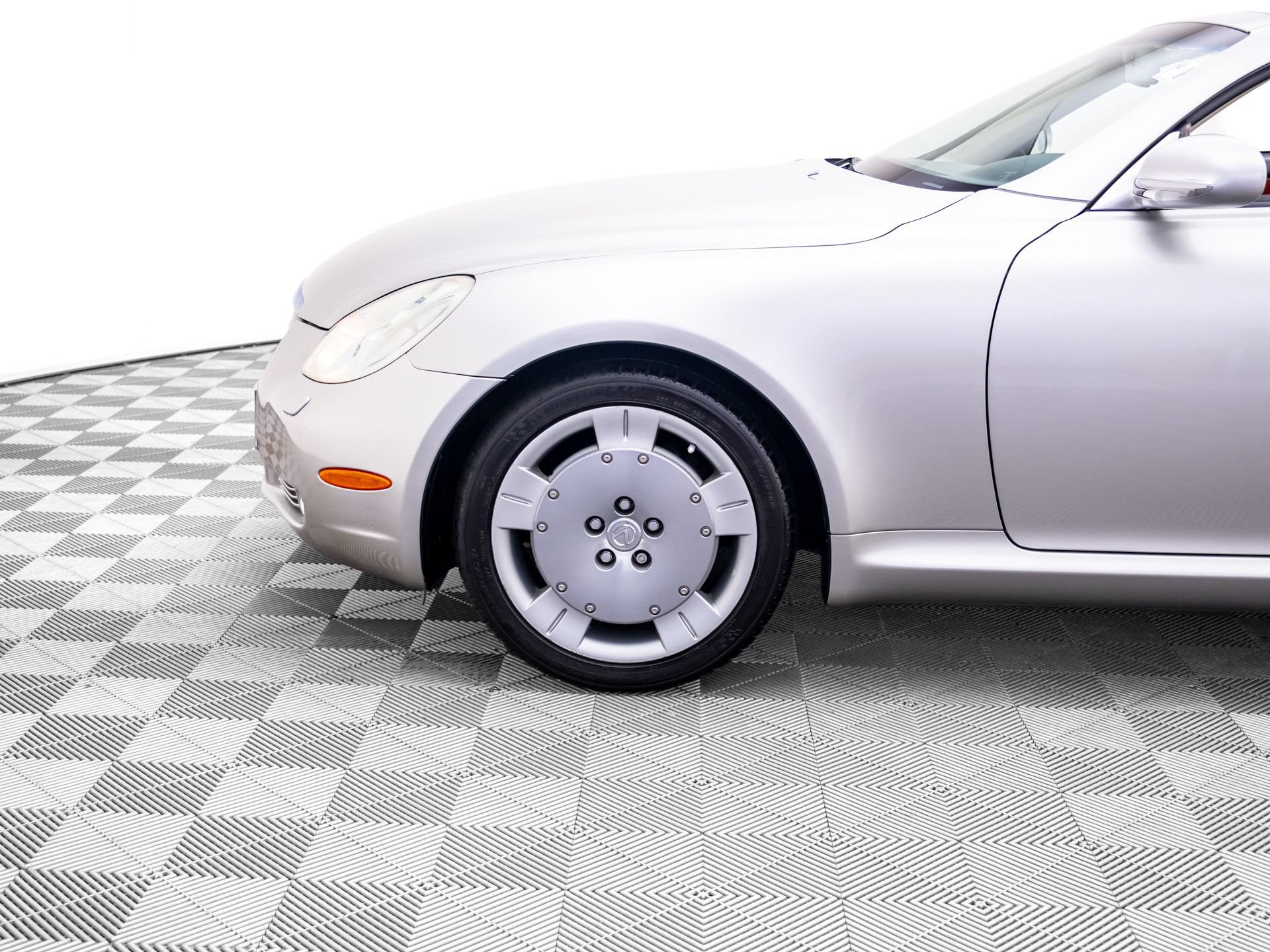 Used 2002 Lexus SC 430 Convertible RWD image 31
