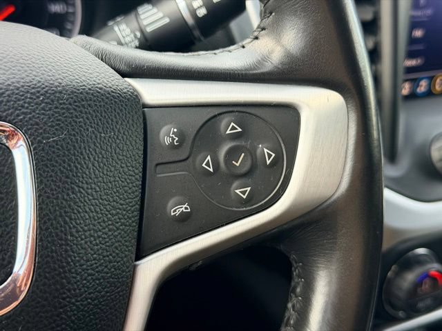 Used 2020 GMC Acadia SLE w/ Driver Convenience Package FWD image 12