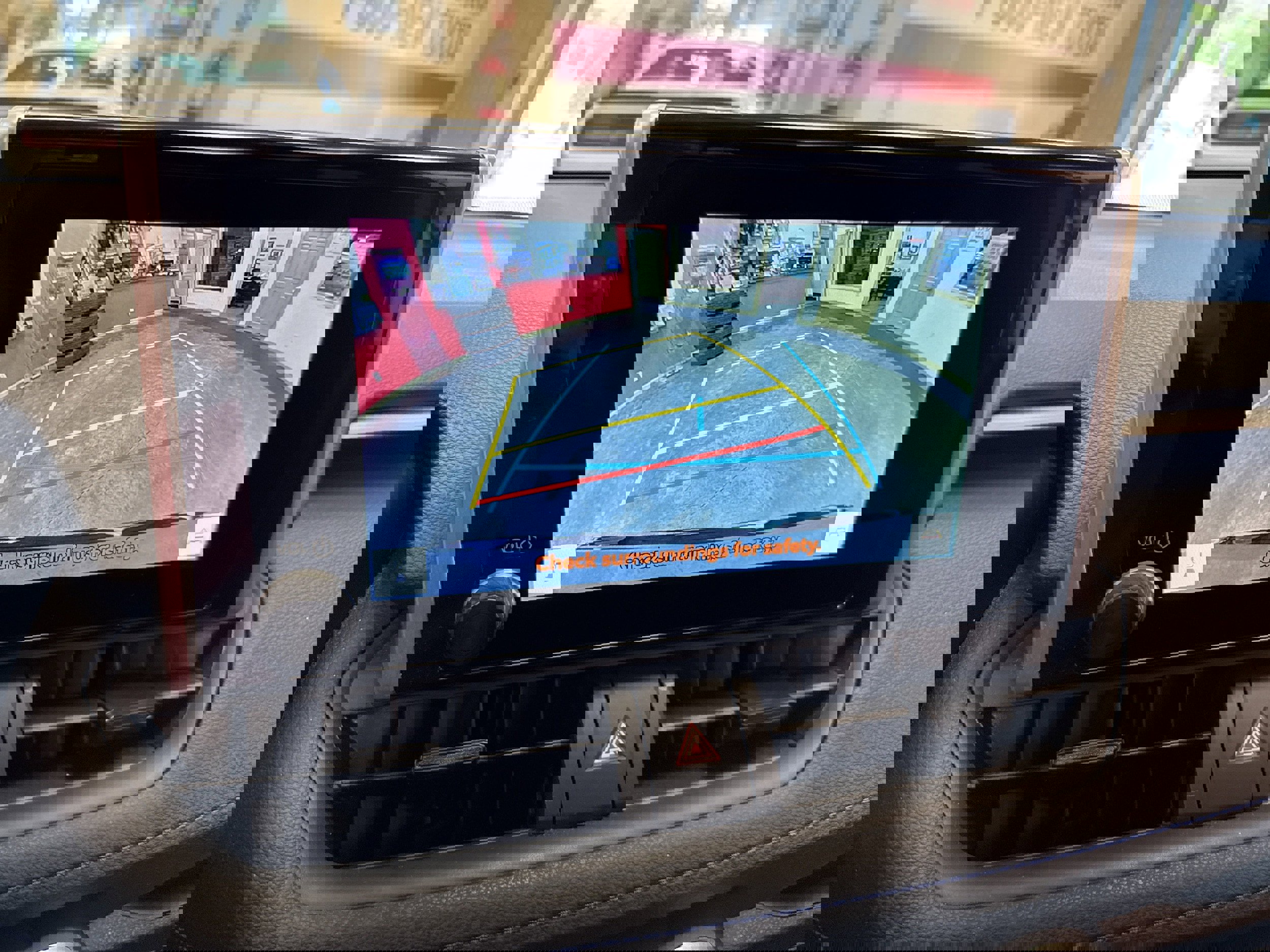 Used 2024 Toyota RAV4 SE w/ Convenience Package image 53