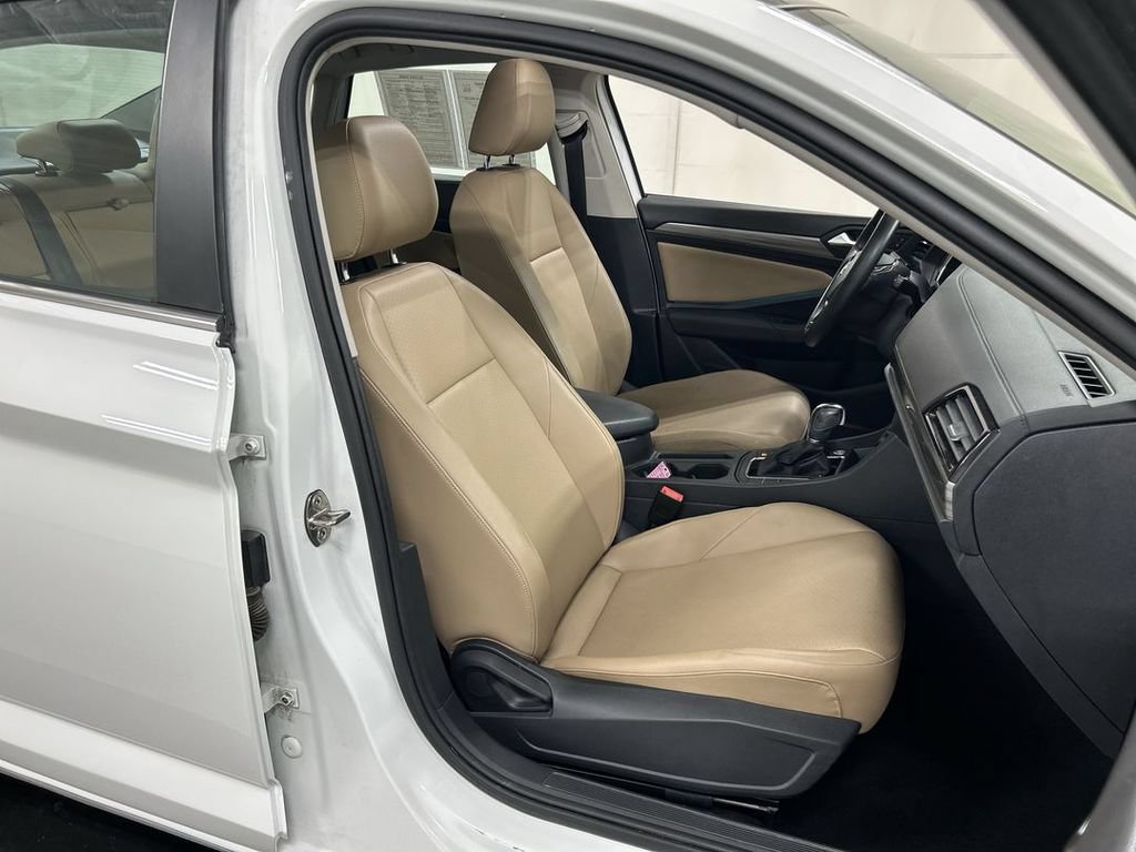 Used 2019 Volkswagen Jetta SEL FWD image 23