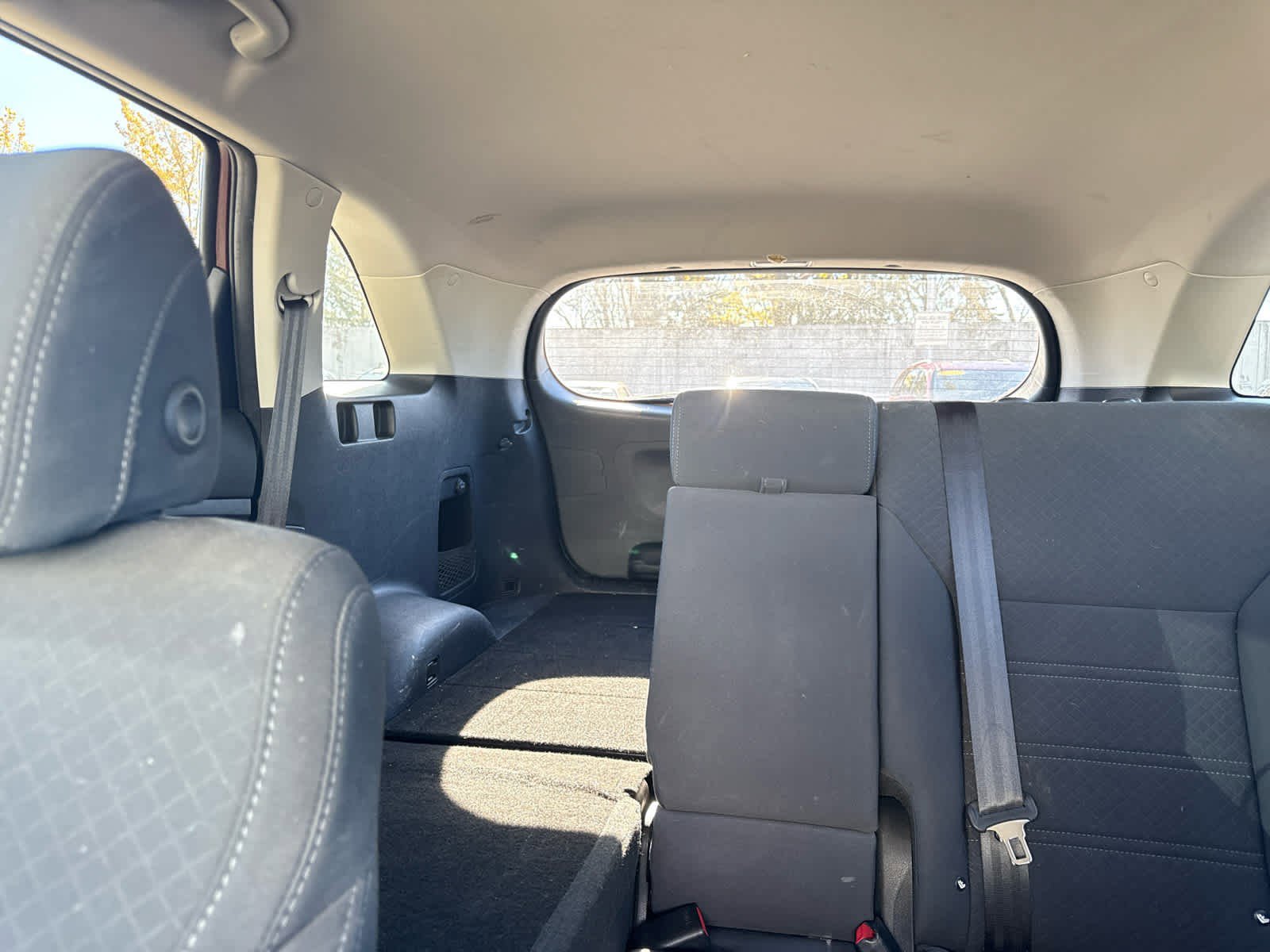 Used 2017 Kia Sorento LX image 11