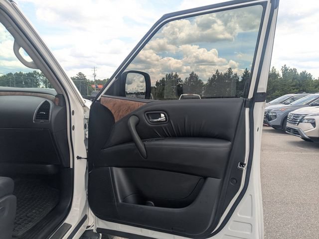Used 2024 Nissan Armada SL w/ Captain's Chairs Package AWD/4WD image 35