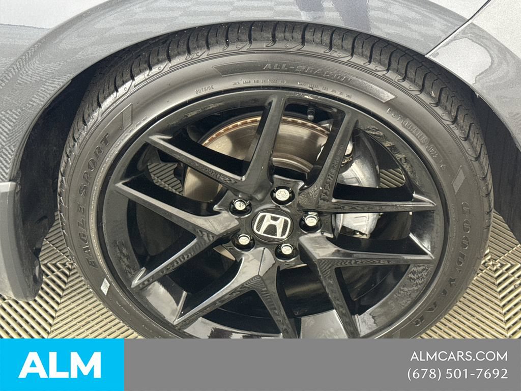 Used 2025 Honda Civic Sport image 15