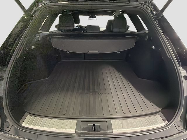 Certified 2025 Toyota Crown Signia AWD/4WD image 21