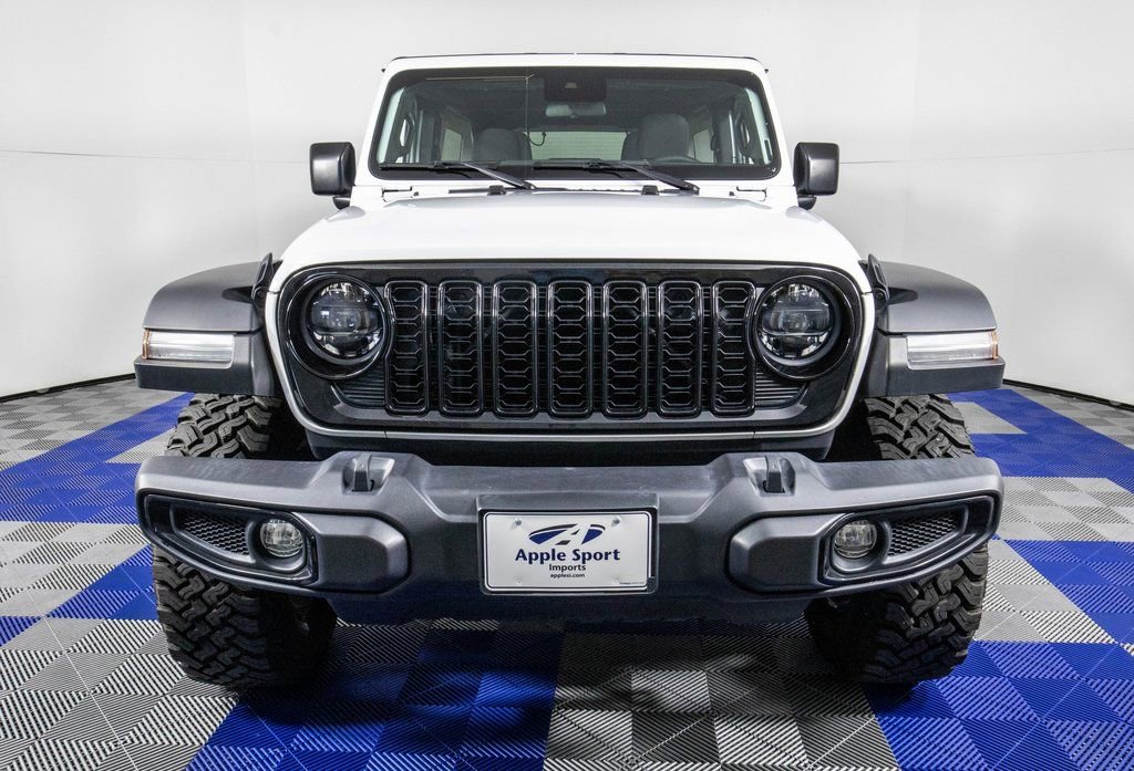 Used 2024 Jeep Wrangler Willys image 2