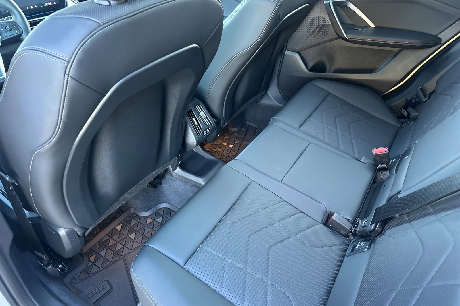 Used 2025 BMW X1 xDrive28i w/ Convenience Package image 15