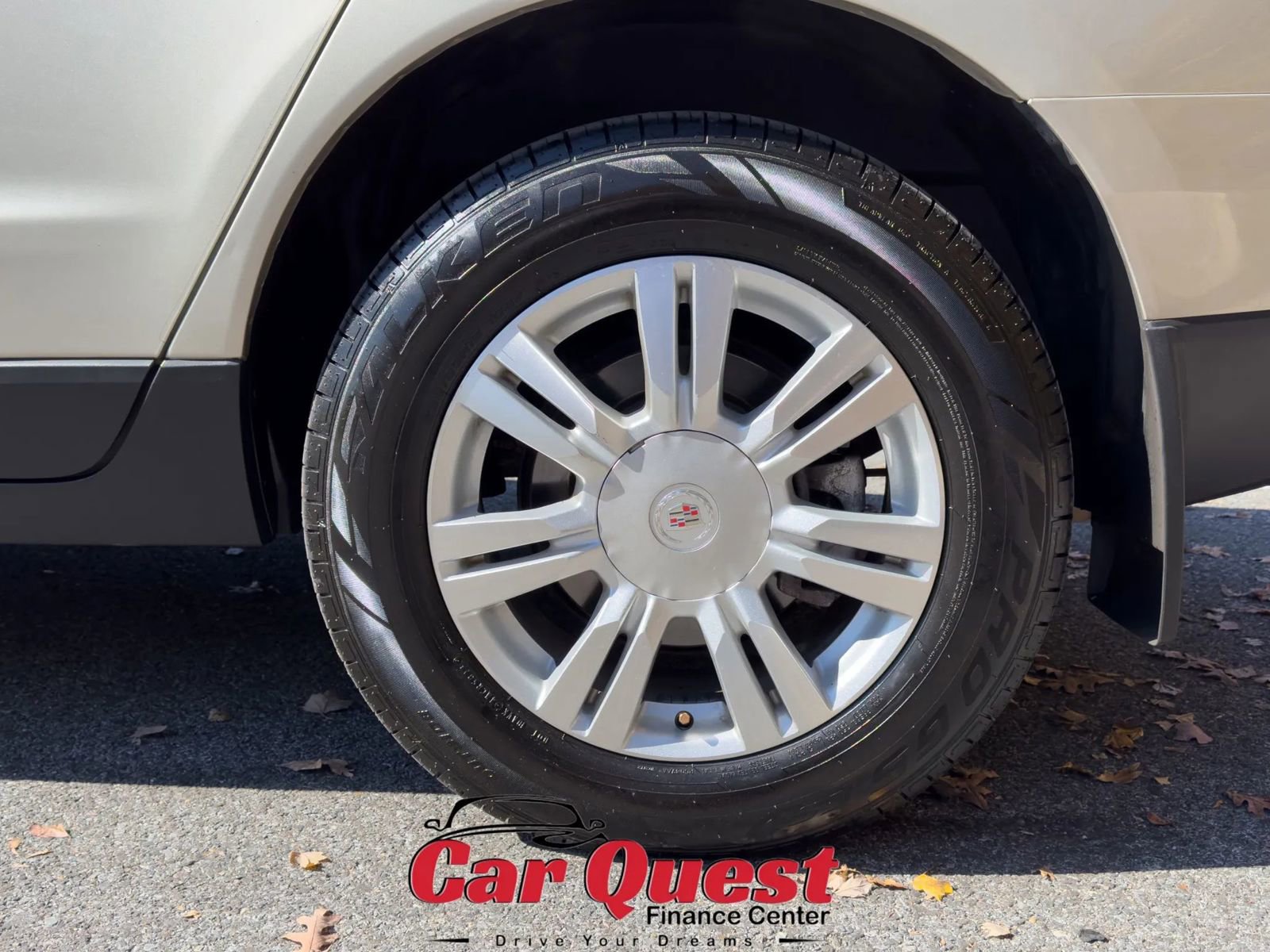 Used 2016 Cadillac SRX Luxury w/ Driver Awareness Package image 34