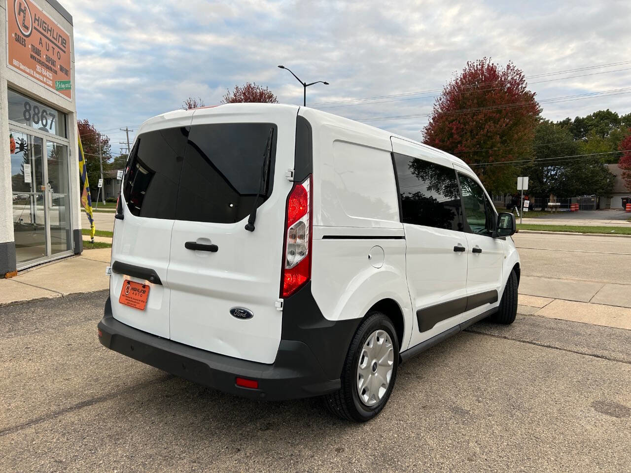 Used 2018 Ford Transit Connect XL image 4