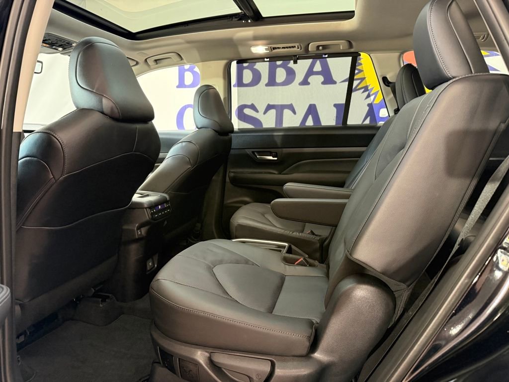 Certified 2026 Toyota Grand Highlander Platinum image 19