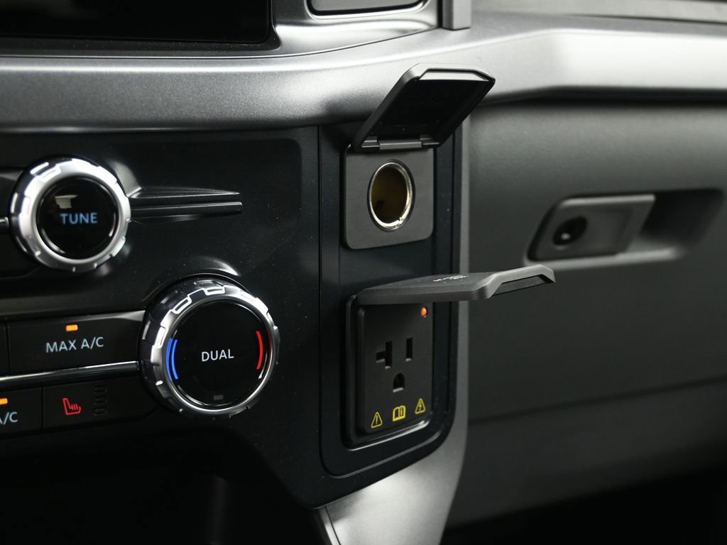 New 2025 Ford F150 Lightning XLT image 17
